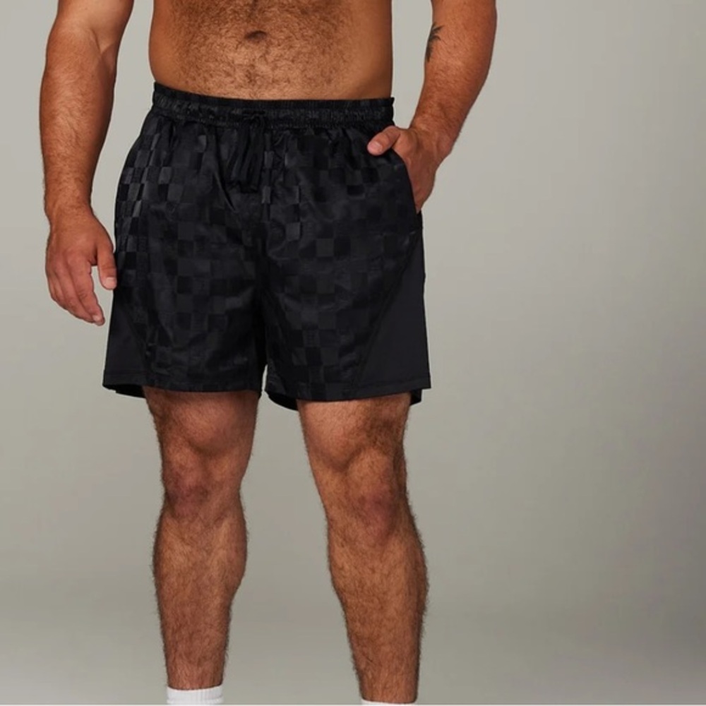 Mens savage Fenty changeover seamed short, new black, medium